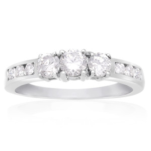 Stunning Yaffie 3-Stone Diamond Engagement Ring in White Gold - 1/2 Carat TDW