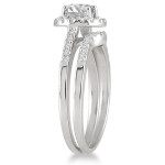 Diamond Halo Bridal Set in Yaffie White Gold with 1 1/6 Carat TDW White Sparklers