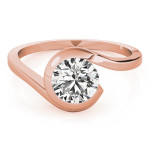 Ultimate Chic: Yaffie Gold Solitaire Ring with 0.90ct Diamond