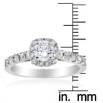 Sparkling Yaffie Diamond Halo Engagement Ring with 1 ct TDW in White Gold