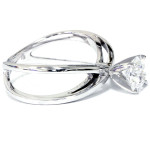 Engage in Elegance: Yaffie Clarity Enhanced 1ct TDW Round Cut White Gold Diamond Solitaire Ring