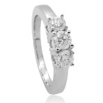 Elevate Your Anniversary with Yaffie 1ct Diamond 3-stone White Gold Ring