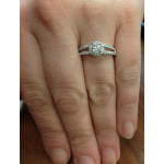 Sparkling Yaffie Diamond Halo Engagement Ring in White Gold with 3/4ct TDW