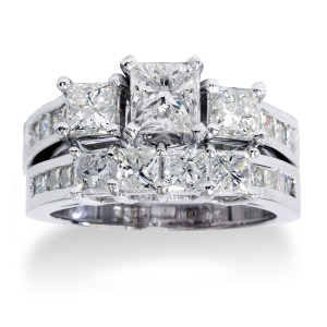 Gorgeous Yaffie White Gold Bridal Ring Set with Princess-Cut Diamonds!