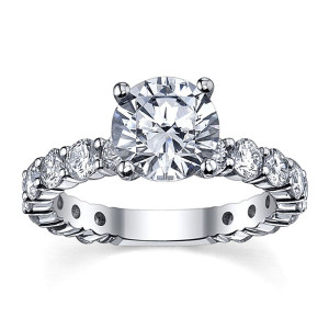 Radiant Yaffie White Gold Diamond Ring with 4.6ct TDW Solitaire