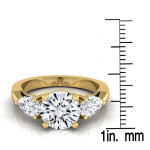 Sparkling Yaffie Gold 2ct TDW 3-stone Diamond Engagement Ring