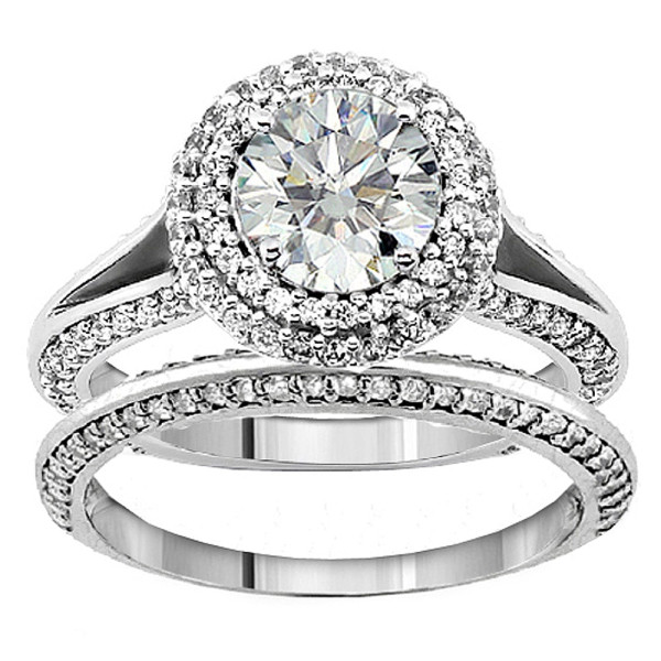 Sparkling Diamond Halo Engagement Ring with 2 1/5ct TDW, in Elegant White Gold by Yaffie