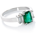 Emerald Diamond High-polished White Gold Ring by Yaffie