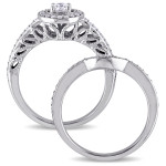 The Signature Collection Vintage Halo Bridal Ring Set in White Gold, featuring the dazzling Yaffie 5/8ct TDW Diamond.