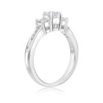 Stunning Yaffie 3-Stone Princess Diamond Ring with 1/2ct TDW in White Gold