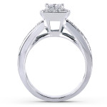 Yaffie Diamond Halo Ring with Beautiful Princess-Cut White Gold Sparkle