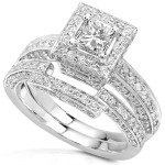 Sparkling Yaffie Gold Bridal Ring Set with Halo Diamonds
