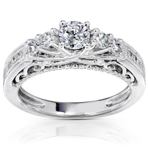 Gleaming Yaffie Diamond Ring with Sparkling 3/4 Carat TDW