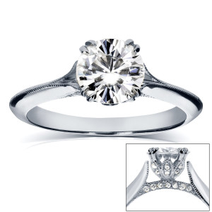 Elegant Yaffie White Gold Diamond Ring with Milgrain and Beaded Details.
