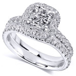 Bridal bliss in Yaffie White Gold Diamond Set, generously sprinkled with 1 3/4ct TDW.