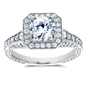 Vintage-inspired Yaffie White Gold Engagement Ring with Diamond Halo