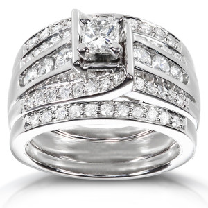 Glimmering White Gold Bridal Trio with 1ct Total Diamond Weight