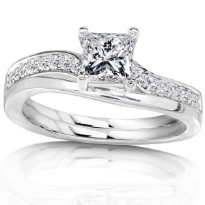 3/4ct TDW Diamond Bridal Ring Set in Yaffie White Gold Glam