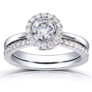 White Gold 3/4ct TDW Round-cut Halo Diamond Bridal Set - Custom Made By Yaffie™