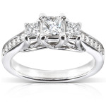 Shimmering Yaffie Diamond Engagement Ring, 5/8 ct TDW in White Gold