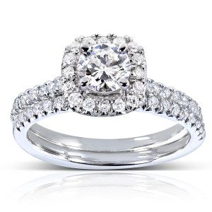 Blissful Halo Round Diamond Bridal Set in Yaffie White Gold, 7/8ct TDW