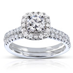 Dazzling Halo Round Diamond Bridal Set with 7/8ct Total Diamond Weight in Yaffie White Gold