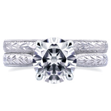 Yaffie’s Classic Antique Bridal Ring—A Sparkling Promise