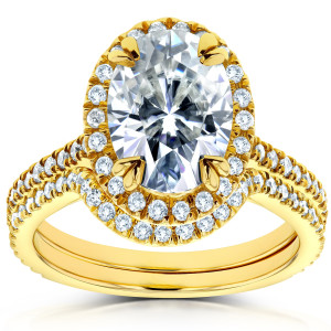 Yaffie Gold Forever Brilliant 2ct Moissanite & Diamond Halo Bridal Ring - Radiant Oval Sparkle