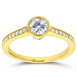 Sparkling Love: Yaffie Gold Bezel Diamond Engagement Ring with 3/4ct Total Diamond Weight