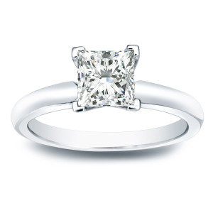 Princess-cut Diamond V-End Solitaire Engagement Ring with Yaffie Gold - 1/2ct TDW