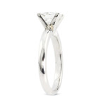 Captivating Love: Yaffie Gold Princess-cut Diamond Solitaire Ring
