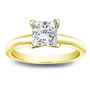 Shine bright with Yaffie Gold stunning Princess-cut Diamond Solitaire Ring.