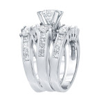 Certified Princess-cut Diamond Bridal Set with 3-Stone 3-Piece Design in Yaffie Gold (4ct TDW)