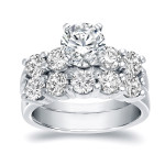 Certified Round-cut Diamond Bridal Ring Set with 3 1/2ct TDW in White Gold by Yaffie