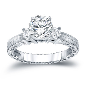 Shimmering Yaffie White Gold, 3/4ct TDW Round Diamond Wedding Ring