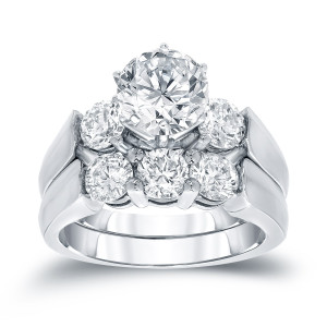 Certified Round-cut Diamond Bridal Ring Set with 3ct TDW in Enchanting White Gold by Yaffie.