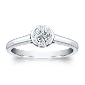 Enchanting 1/2ct TDW Round-cut Diamond Solitaire Ring in Yaffie Platinum Bezel