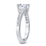 Princess Cut Yaffie Platinum Engagement Ring with a Stunning 1ct TDW Diamond