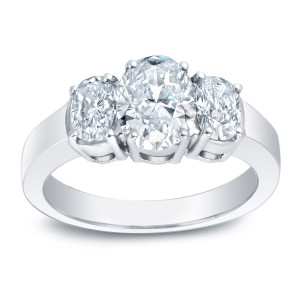 Certified Oval-Cut Three-Stone Diamond Engagement Ring with 2ct TDW in Yaffie Platinum