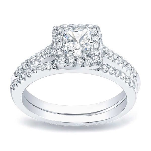 Shine bright with Yaffie Princess Cut Diamond Halo Bridal Set