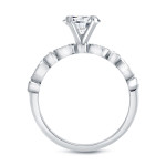 Vintage-inspired diamond wedding ring set with 4/5ct TDW round diamonds in Yaffie Platinum
