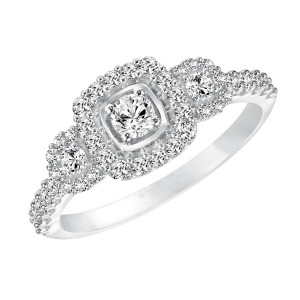 Sparkling 3-stone Halo Ring: Yaffie White Gold Diamond