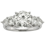 Sparkling Yaffie 18ct Gold Ring: 4.10 TGW Round Forever Brilliant Moissanite with Shimmering Sidestones