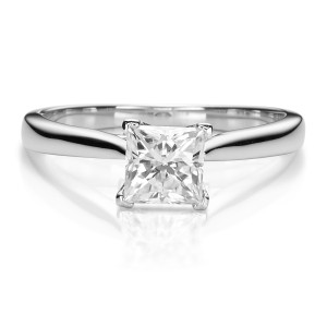 Sparkling Forever One Moissanite Square Solitaire Ring in White Gold, 1 Carat Total Weight