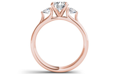 Yaffie’s Golden Yaffie Ring: The 1.5ct Three-Stone Wonder