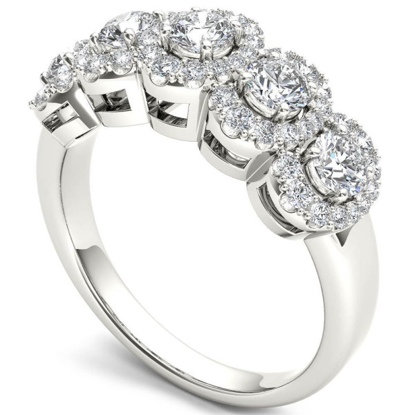 Radiant Yaffie White Gold Ring with 1.1 ct TDW and Exquisite Diamond Halo