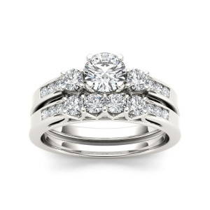 The Elegant Yaffie 3-Stone White Gold Engagement Ring with 1 1/4ct TDW Diamonds