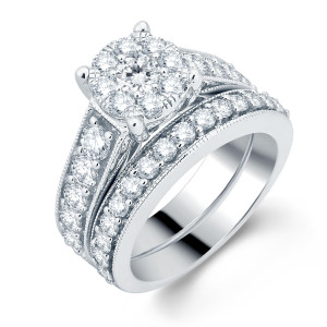Sparkling Yaffie Diamond Bridal Set in White Gold with 2 1/2 Carats Total Weight