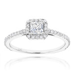 Strike Gold with a Truly One-of-a-Kind 7/8ct Diamond Engagement Ring by Yaffie