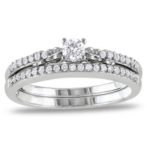 Yaffie 1/3 ct TDW Diamond Engagement and Wedding Band Set in White Gold - Celebrating Love and Style
